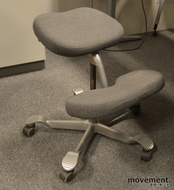 Solgt!Håg Balans Vital ergonomisk knestol /kontorstol i grått, grovt stoff,  pent brukt
