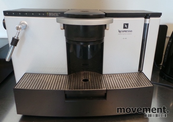 Solgt!Nespresso Professional ES 100,Kaffemaskin for Nespresso-kapsler  (putetype), pent brukt.