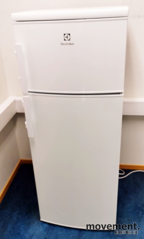 Solgt!Kjøleskap / kombiskap fra Electrolux,EJ2301AOW2, 55cm bredde, 140cm  høyde, pent brukt