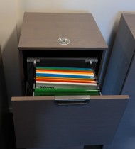 Arkivskap med 3 uttrekksskuffer, IkeaGalant-serie, brunbeiset eik, pent  brukt - Skriv ut