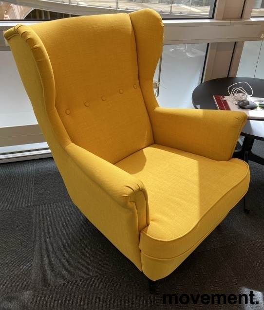 Solgt!IKEA Strandmon ørelappstol i gult stoff,pent brukt